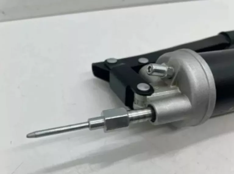 smarownica-dzwigniowa-beta-1750500-z-dysza-iglowa-stan-11323-2