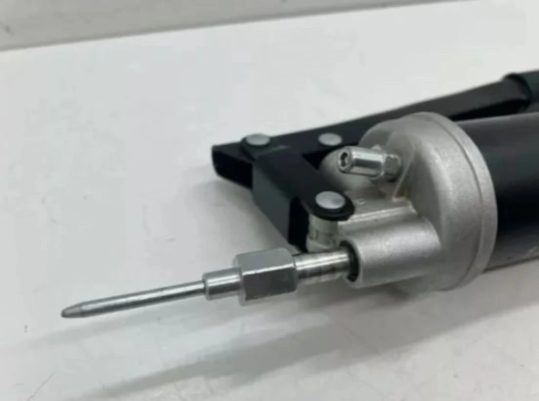 smarownica-dzwigniowa-beta-1750500-z-dysza-iglowa-stan-11323-2