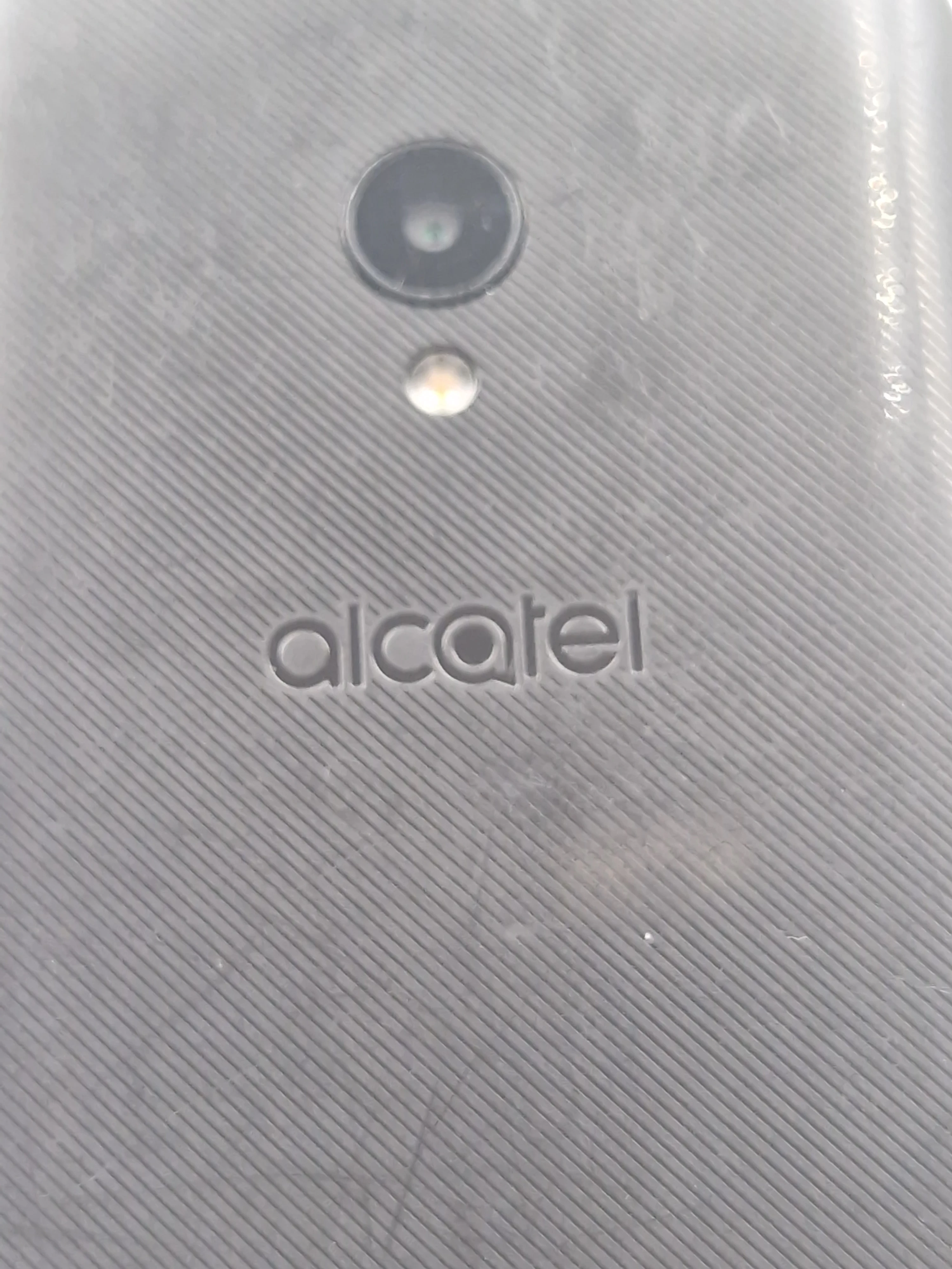 telefon-alcatel-5047d-bezsimlocka-18gb-kod-producenta-5047d
