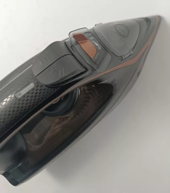 ŻELAZKO PAROWE LAFE STEAM PRO 2200W