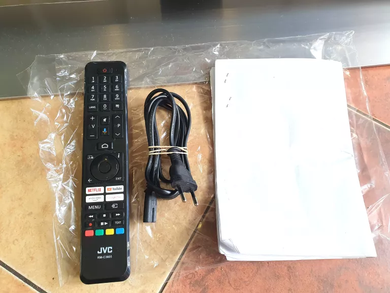 TELEWIZOR QLED JVC LT-55VAQ930P 55 CALI 4K UHD