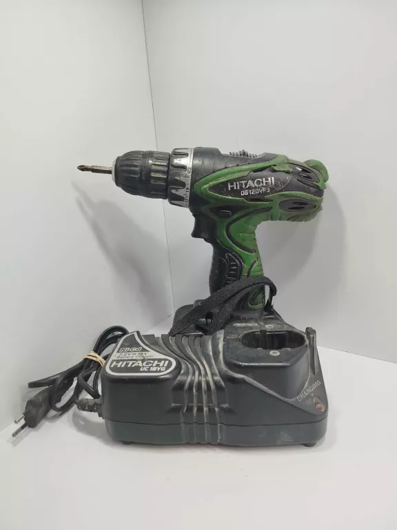 WKRĘTARKA HITACHI DS12DVF3 ŁADOWARKA + AKUMULATOR