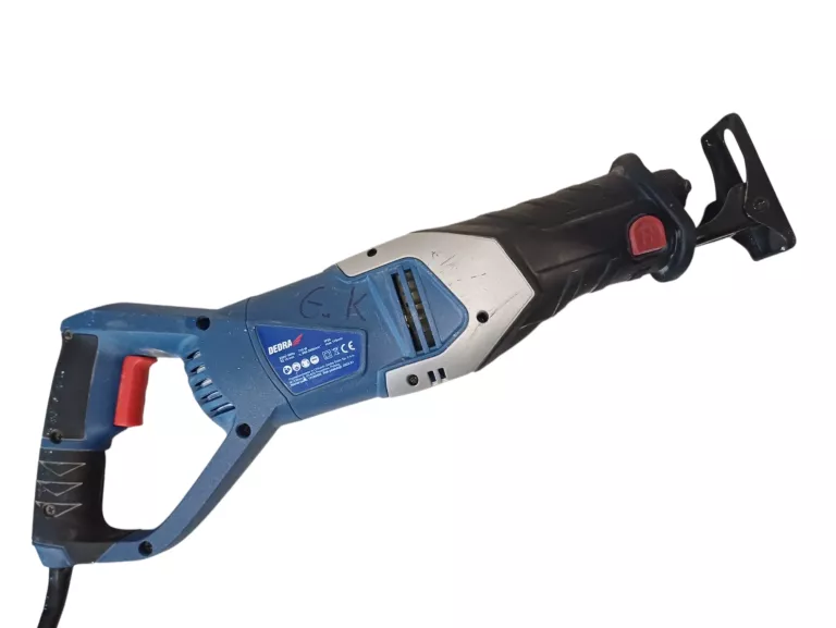 pila-szablasta-elektryczna-dedra-ded7968-710-w-kod-producenta-ded7968