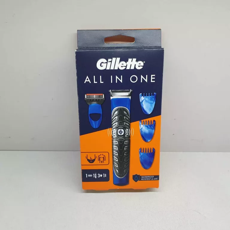 ZESTAW GILLETTE ALL IN ONE TRYMER KOMPLET