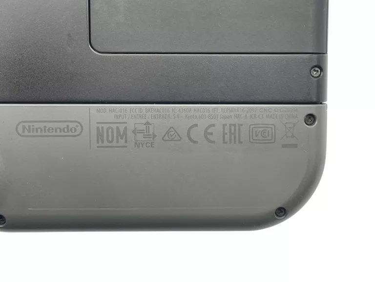 KONSOLA NINTENDO SWITCH HAC-001 + MINIPAD + ETUI + STACJA DOK. + 6 GIER
