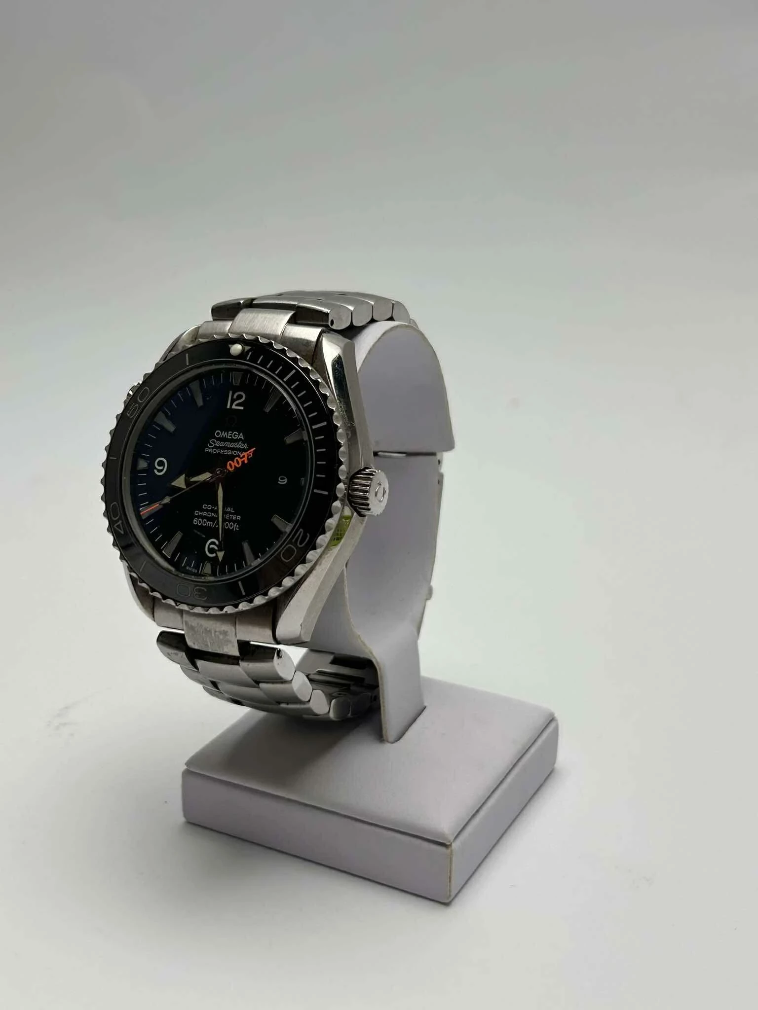 omega-seamaster-planet-ocean-casino-royale-007-ean-gtin-7612586152825