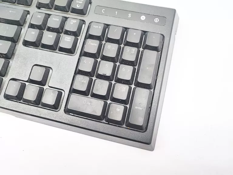 KLAWIATURA RAZER ORNATA CHROMA RZ03-0204