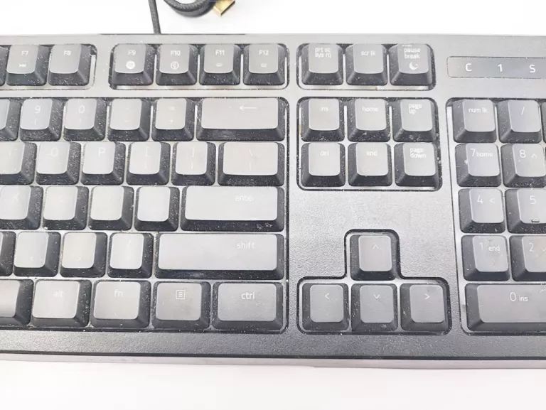 KLAWIATURA RAZER ORNATA CHROMA RZ03-0204