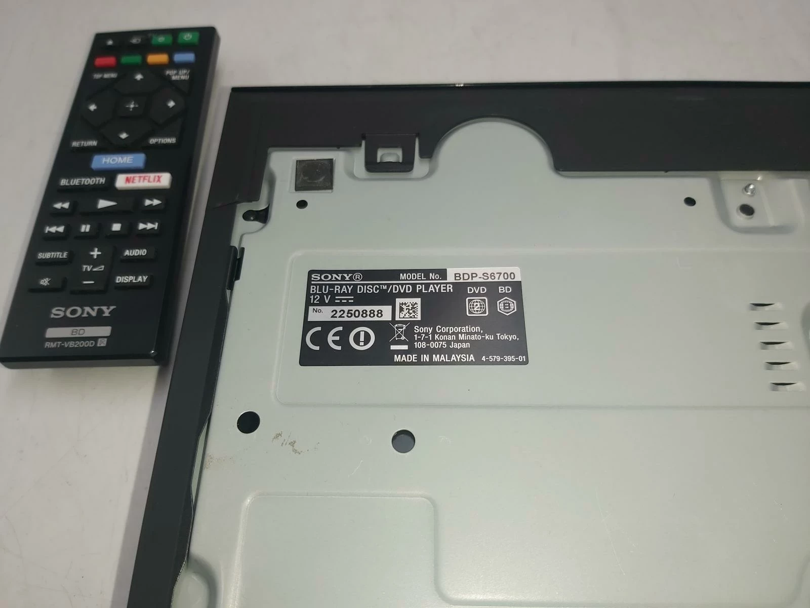 odtwarzacz-blu-ray-sony-bdp-s6700-pilot-opis-stan-11323-2