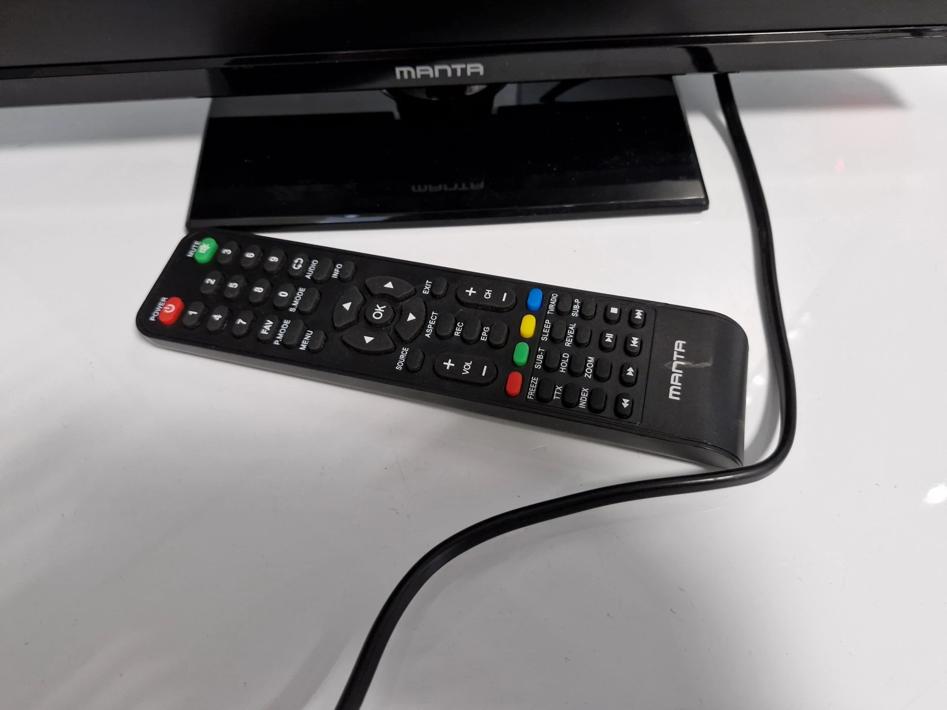 telewizor-19-cali-led-tv-dvb-t2hevc-manta-19lhn123d-z-dekoderem-format-hd-129294-3