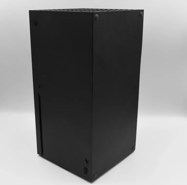 KONSOLA MICROSOFT XBOX SERIES X CZARNA 1TB