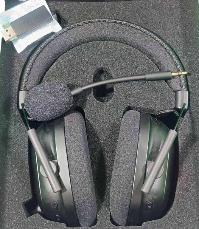 sluchawki-razer-blackshark-v2-pro-model-blackshark-v2-pro