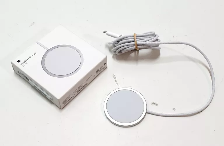 APPLE MAGSAFE CHARGER (2 M)