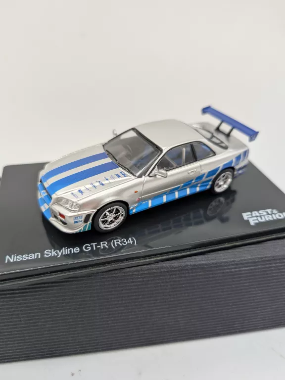 SZYBCY I WŚCIEKLI NISSAN SKYLINE GT-R (R34)