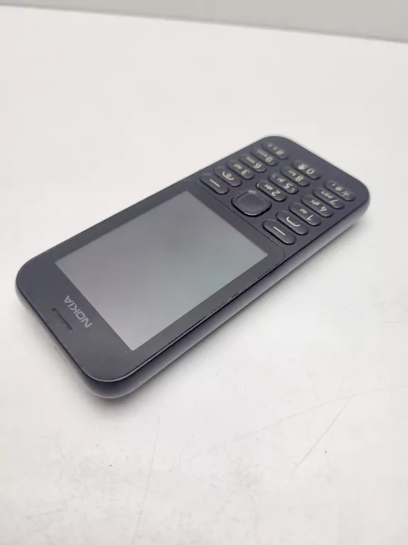 TELEFON KOMÓRKOWY NOKIA 222 16 MB / 16 MB 2G CZARNY + PRZEWÓD USB