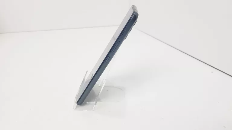 TELEFON MOTO E40