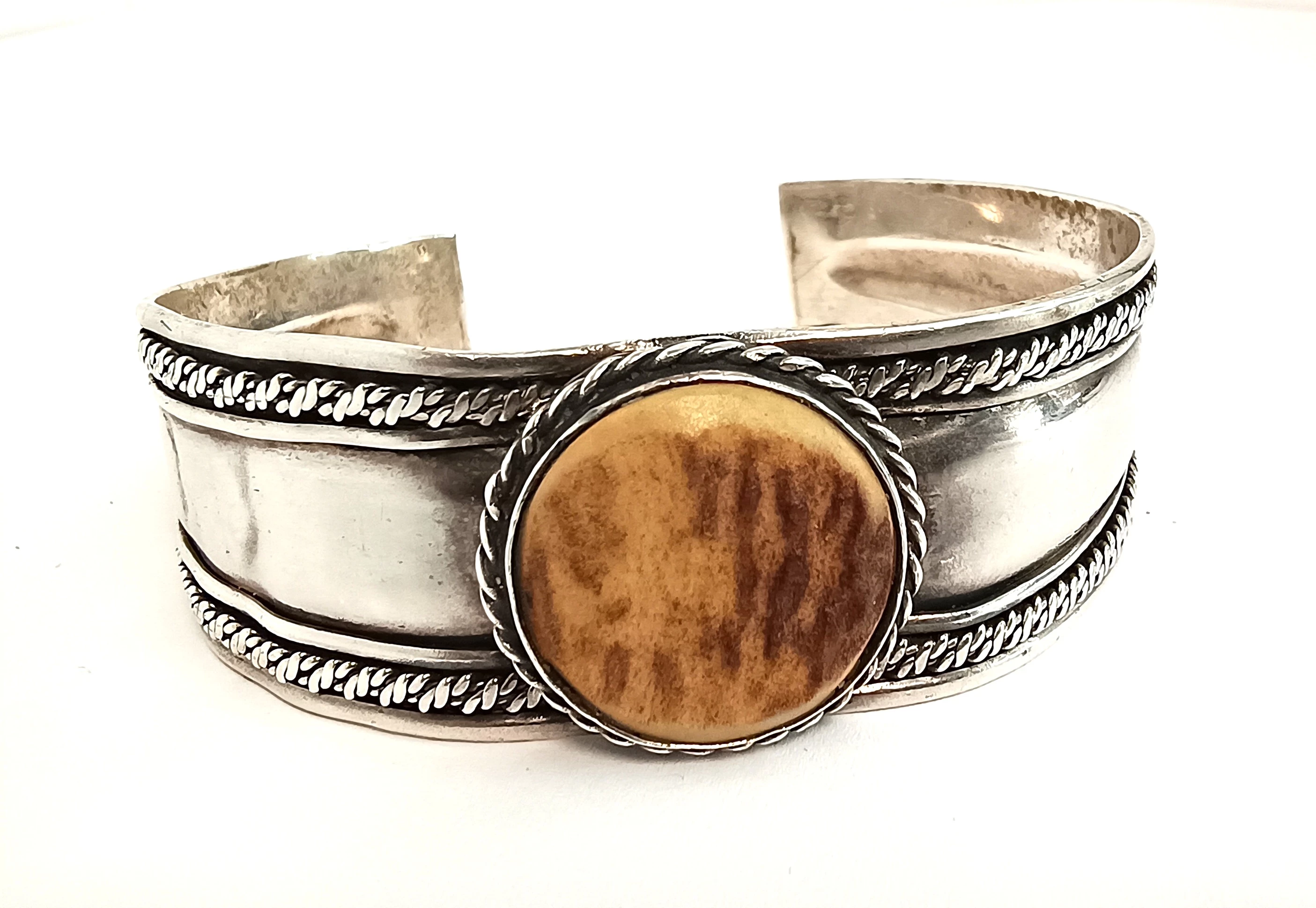 stara-srebrna-bransoletka-otwarta-925-3426g-aleja-jana-pawla-ii-9b-reda