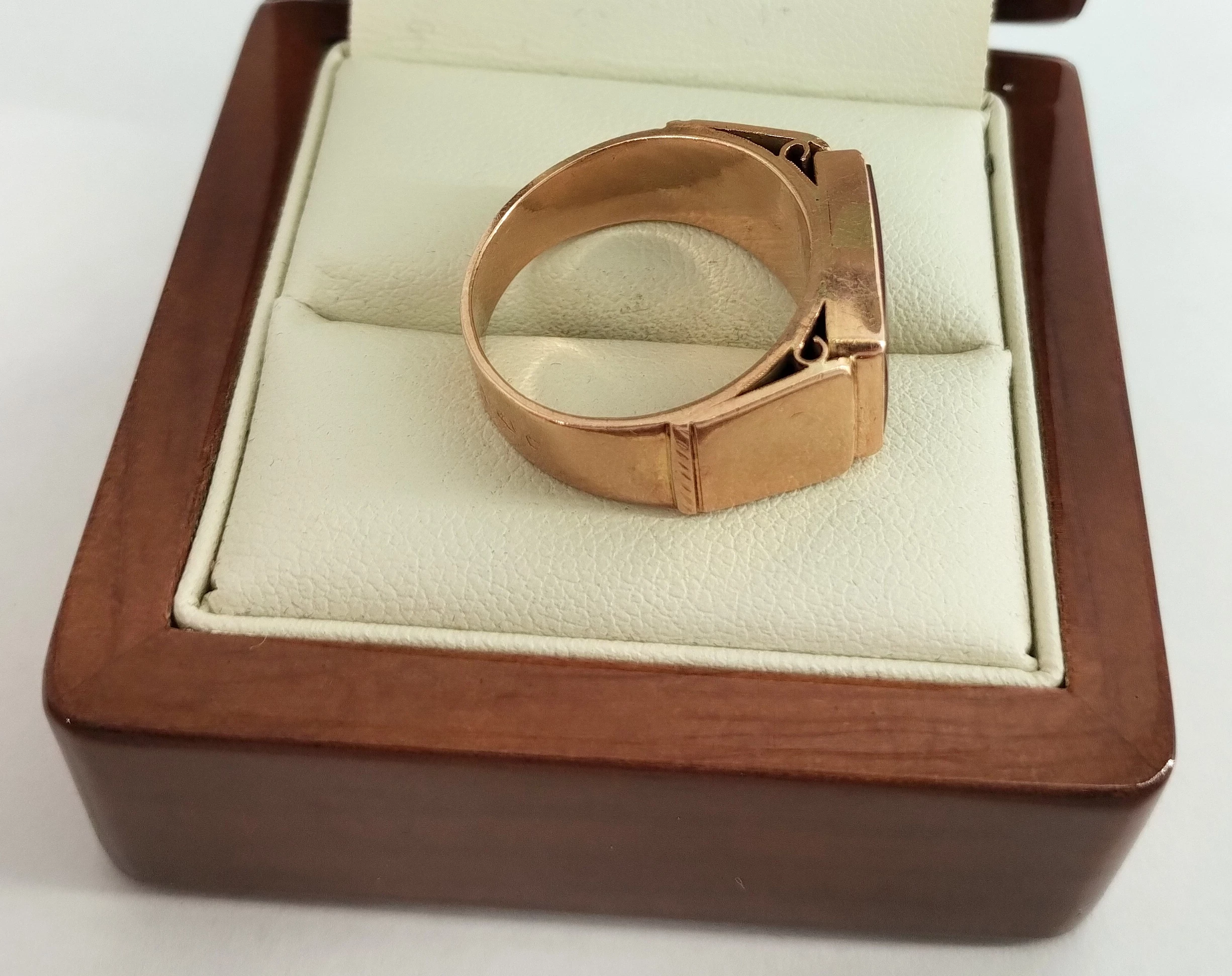 wyrob-jubilerski-uzywany-sygnet-material-17128-2