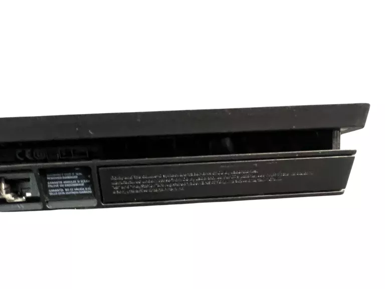 KONSOLA PS4 CUH-2216A