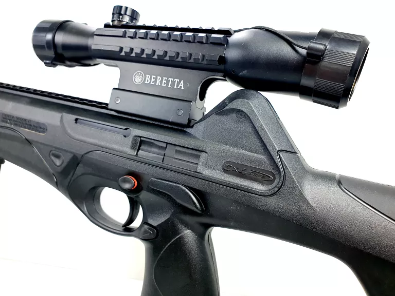 WIATRÓWKA NA CO2 UMAREX BERETTA CX4 STORM XT KALIBER 4,5 MM POKROWIEC