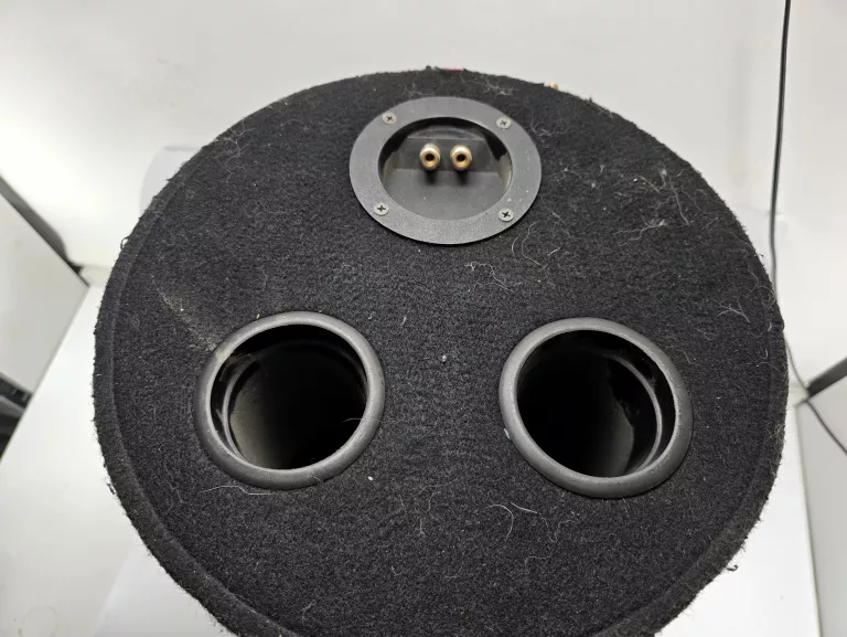 SUBWOOFER SAMOCHODWY MAGNAT POWER BULL 300W