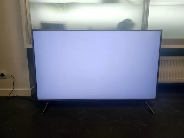 TELEWIZOR QLED SAMSUNG QE49Q67RAT 49'' 4K UHD HDR