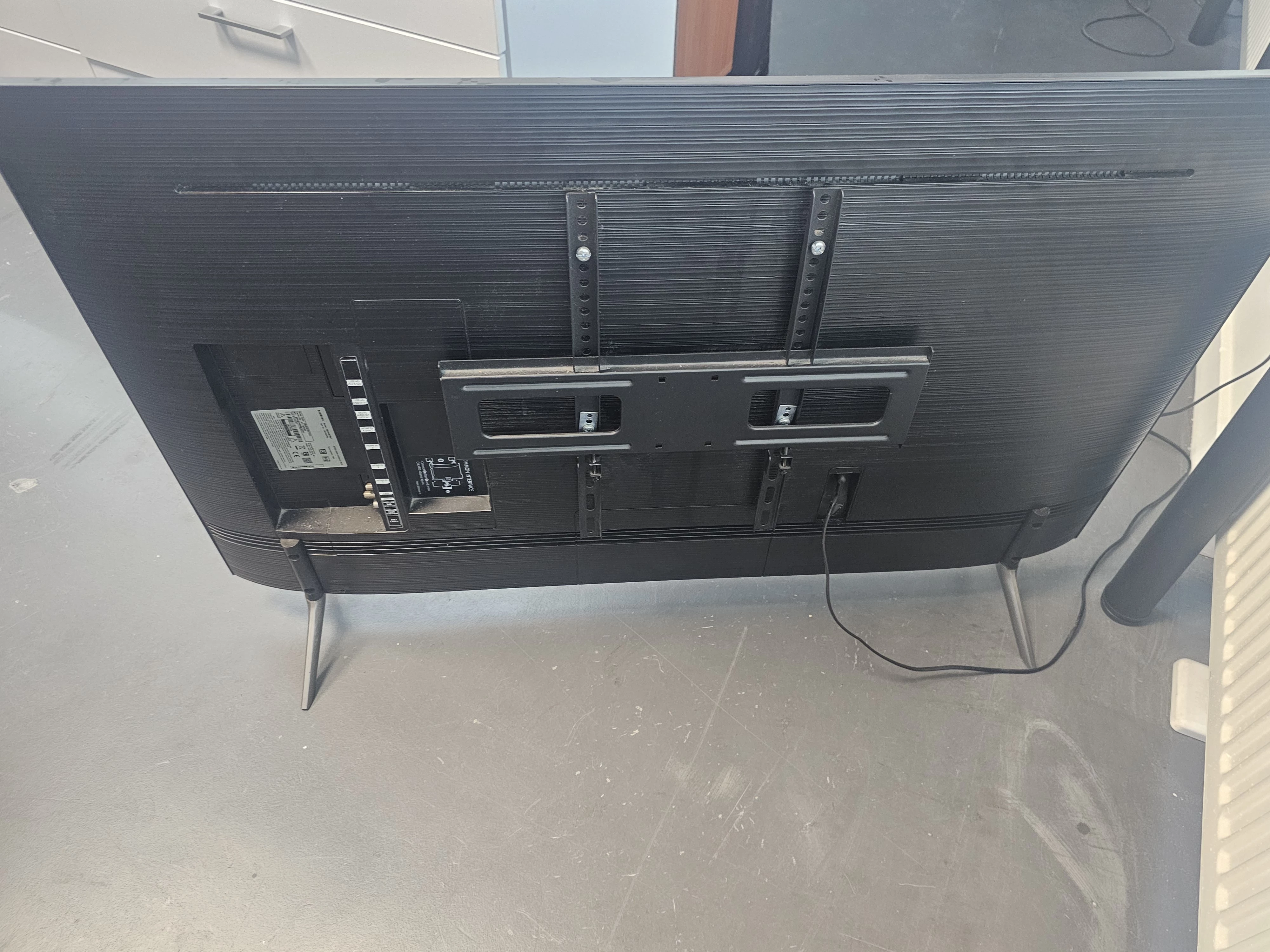 telewizor-qled-samsung-qe49q67rat-49-4k-uhd-hdr-klasa-efektywnosci-energetycznej-247945-838297