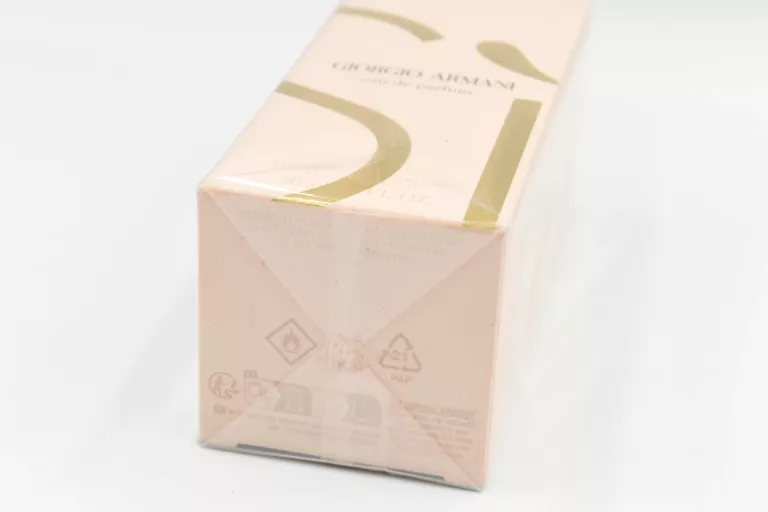 GIORGIO ARMANI SI WODA PERFUMOWANA DAMSKA 50ML