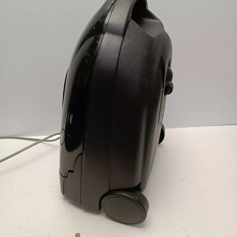 ODKURZACZ AEG ELEKTROLUX VAMPYR 2000W