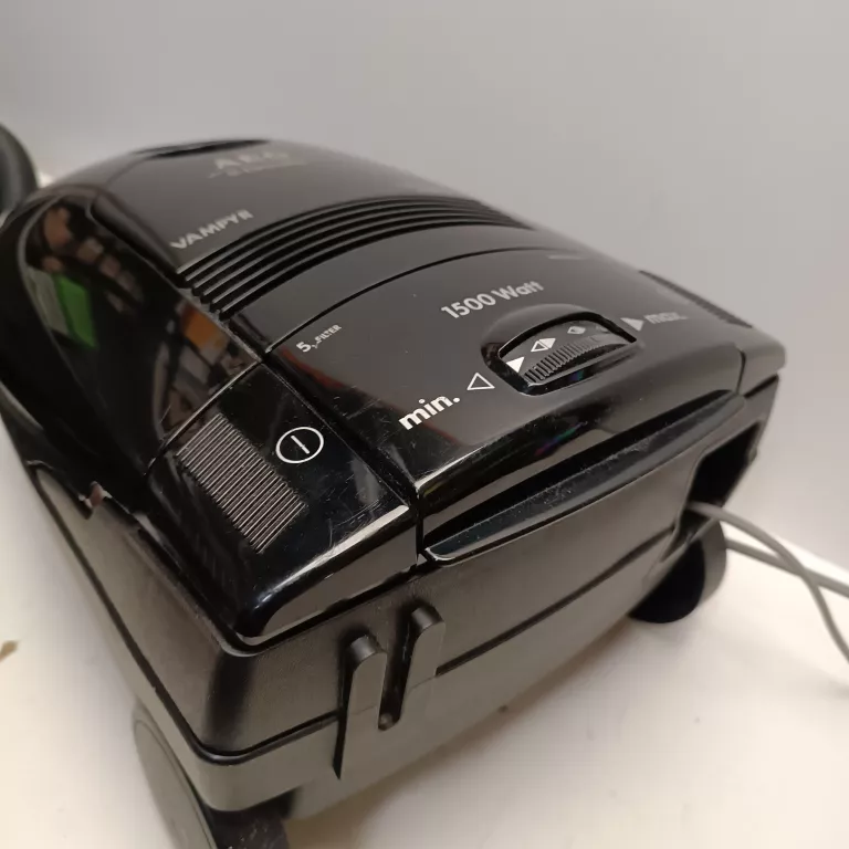 ODKURZACZ AEG ELEKTROLUX VAMPYR 2000W