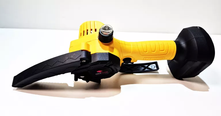 PILARKA GAŁĘZIOWA AKUMULATOROWA TOOLS POWER