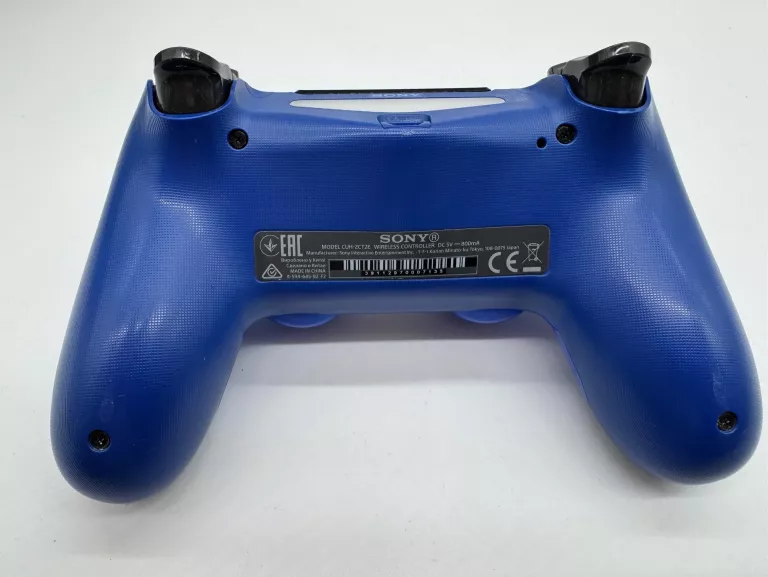 KONSOLA PS4 SLIM 500 GB + PAD