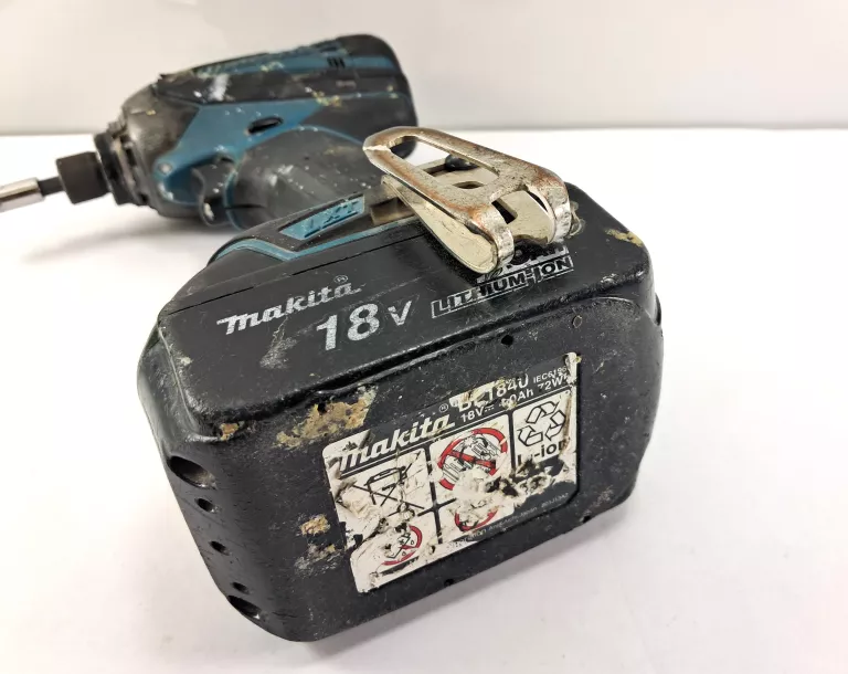 ZAKRĘTARKA UDAROWA MAKITA DTD146 + AKU 4.0AH