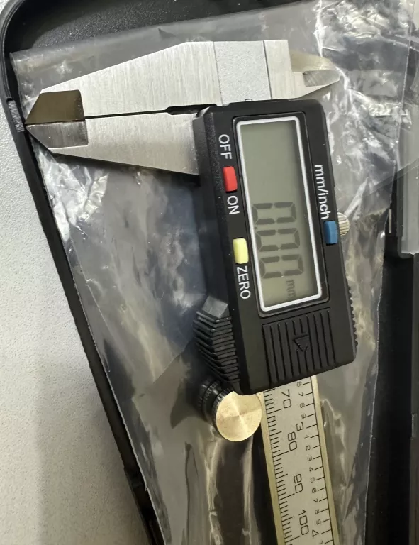 SUWMIARKA ELEKTRONICZNA 150 MM, DOKŁADNOŚĆ 0,03 MM PROLINE