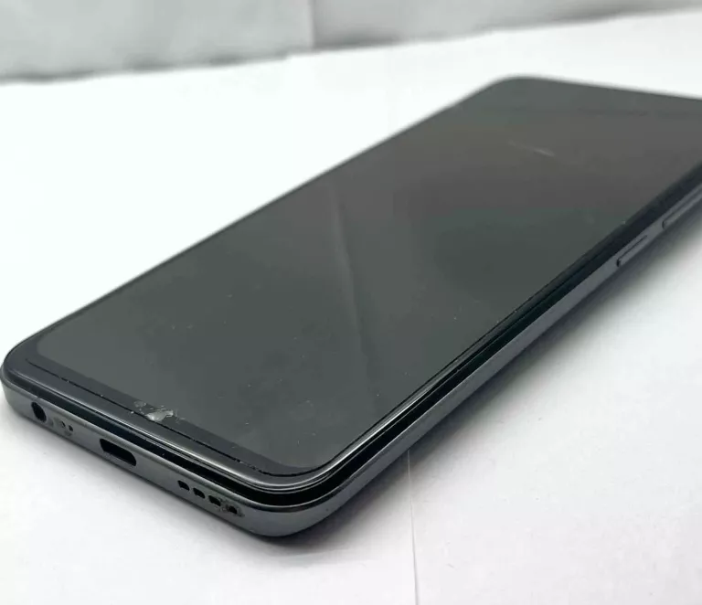 TELEFON REALME 8 4/64GB ANDR.13