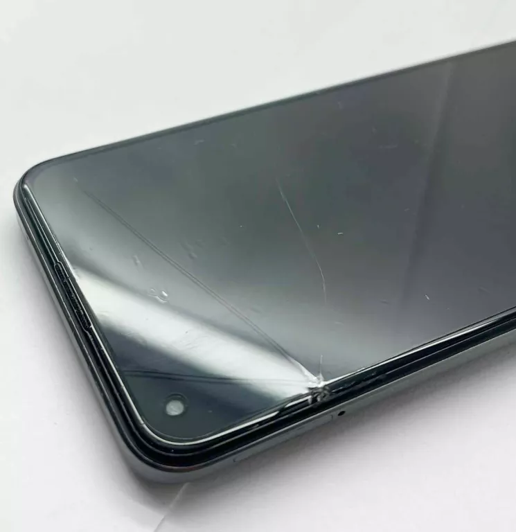 TELEFON REALME 8 4/64GB ANDR.13