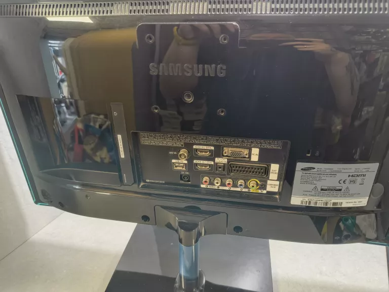 monitor-tv-samsung-t24d390ew-236-led-typ-matrycy-206590-228086