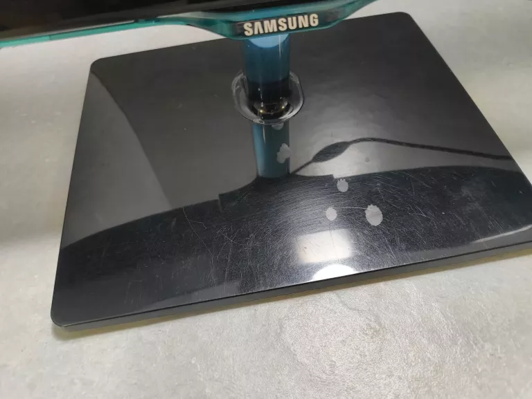 monitor-tv-samsung-t24d390ew-236-led-kod-producenta-lt24d390ewen