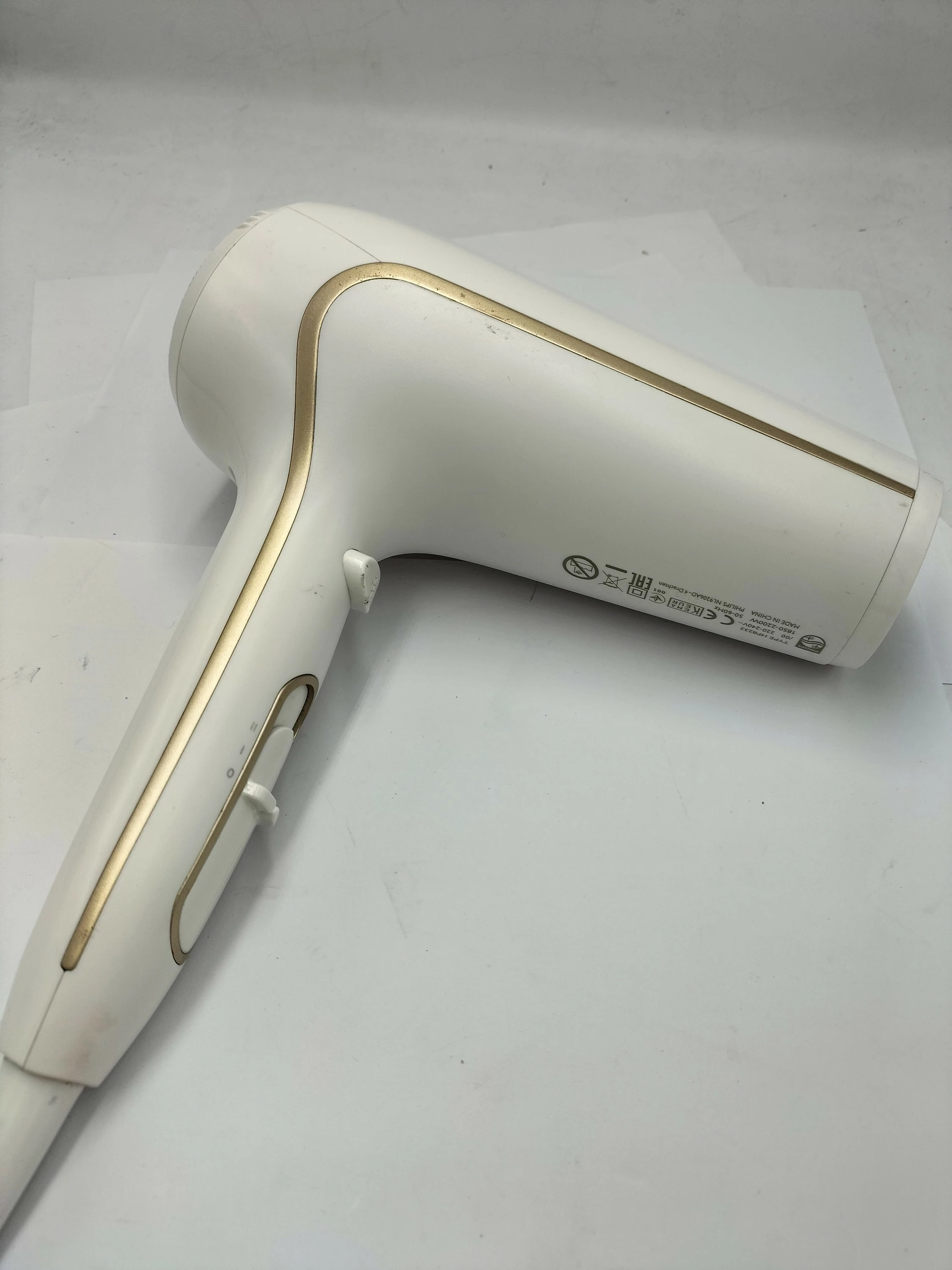 suszarka-philips-hp8232-ean-gtin-8710103602026