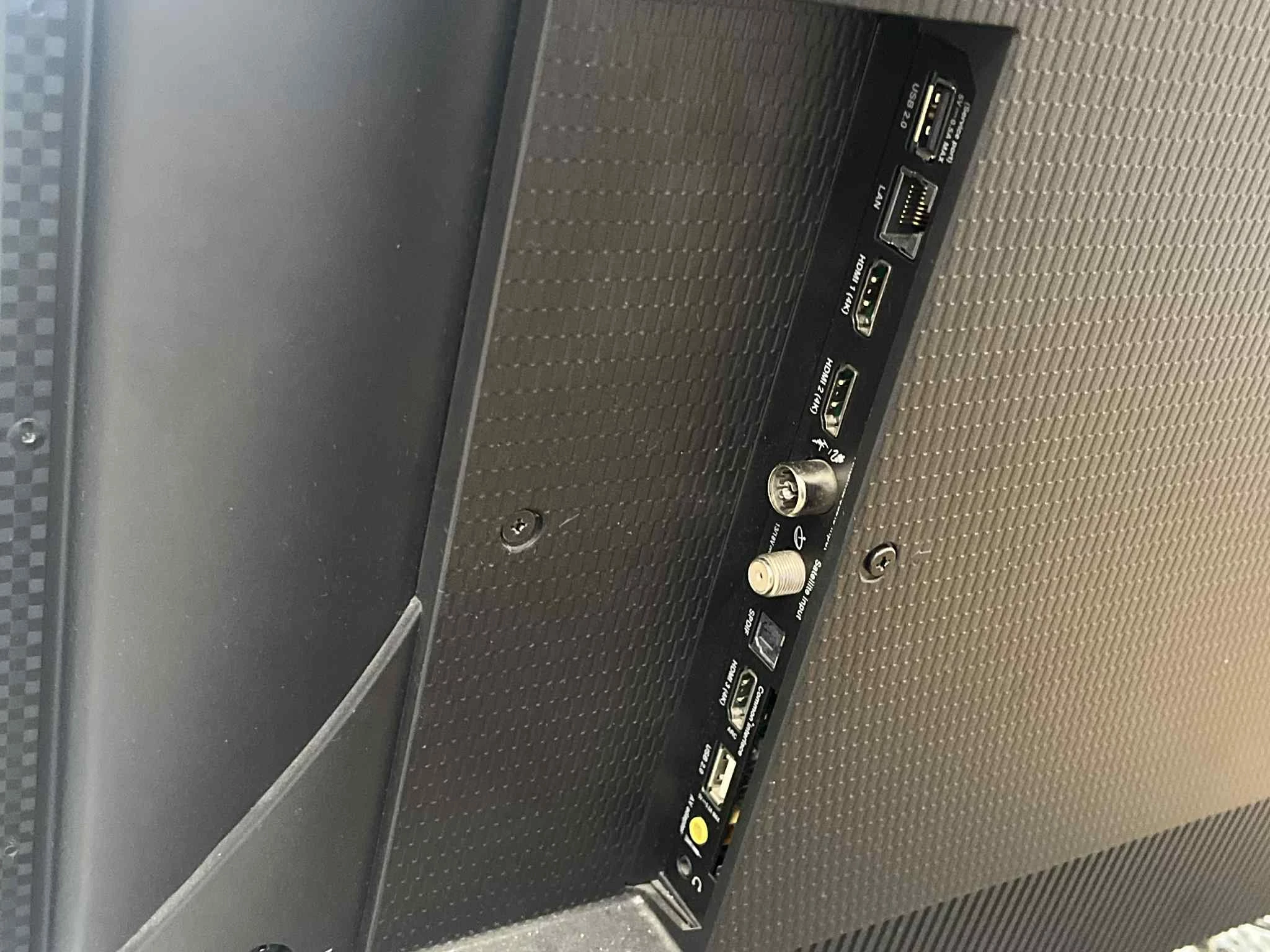 telewizor-thomson-50ud6306-50-format-hd-129294-1