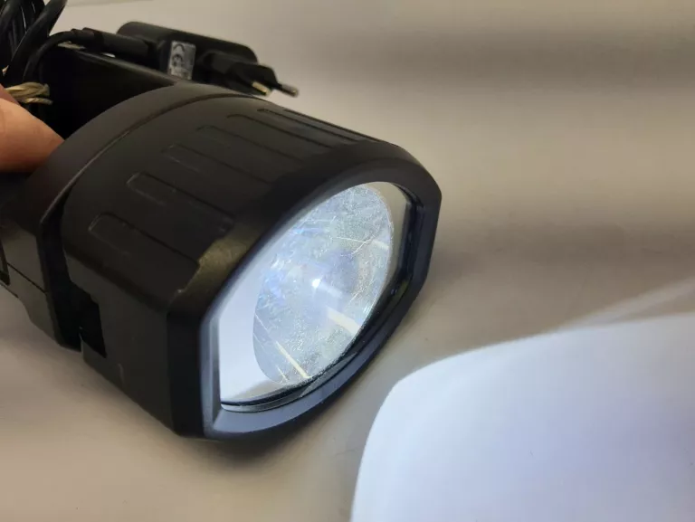 REFLEKTOR RĘCZNY AKUMULATOROWY ANSMANN PROFI HS5R