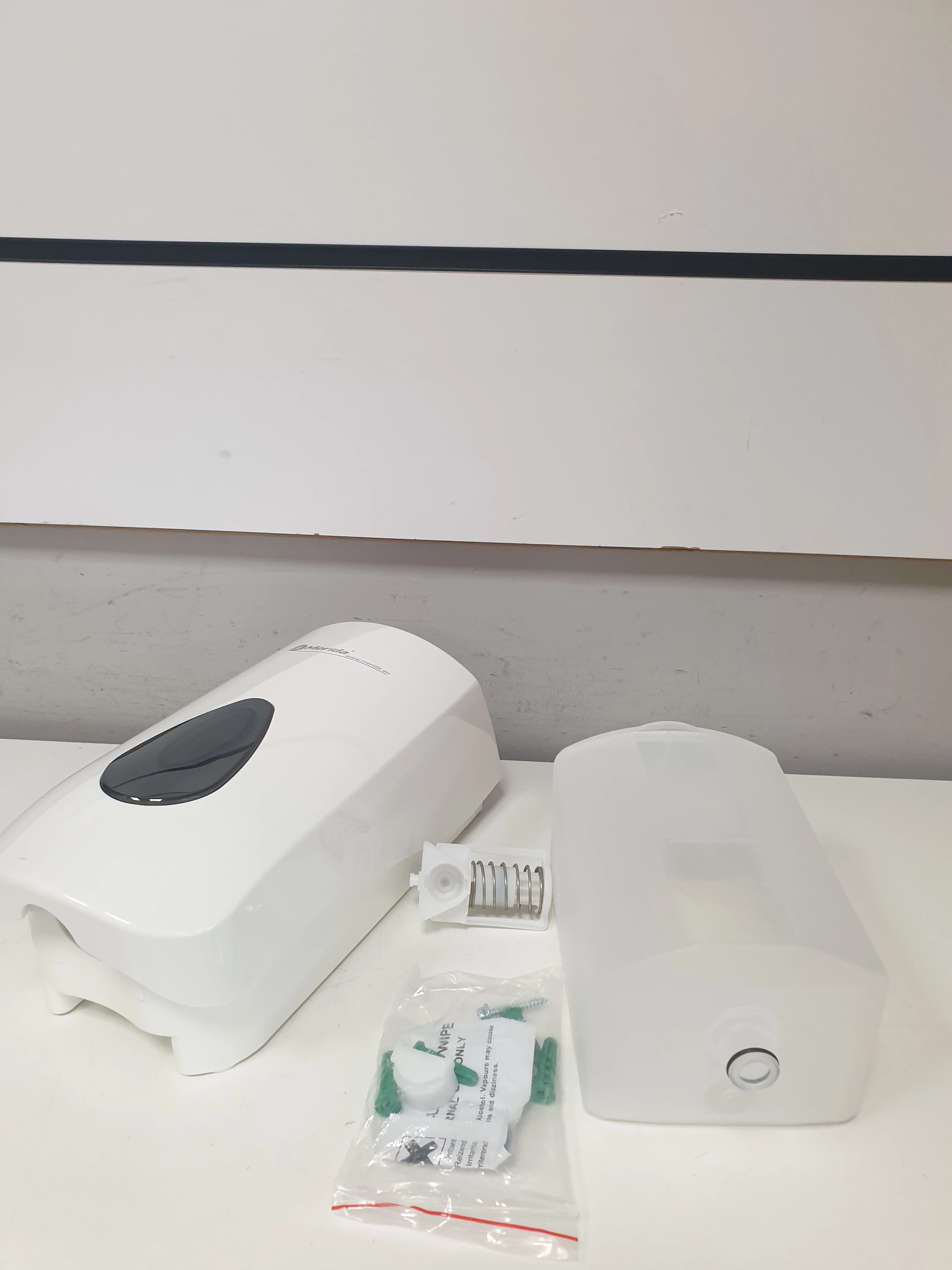 dozownik-do-mydla-nascienny-merida-800-ml-bialy-pojemnosc-800