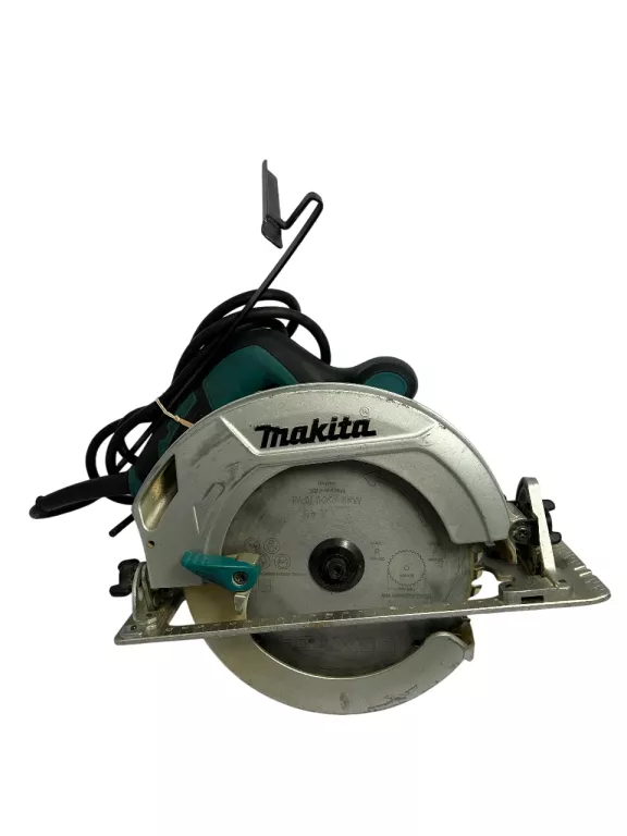 PILARKA MAKITA HS7601