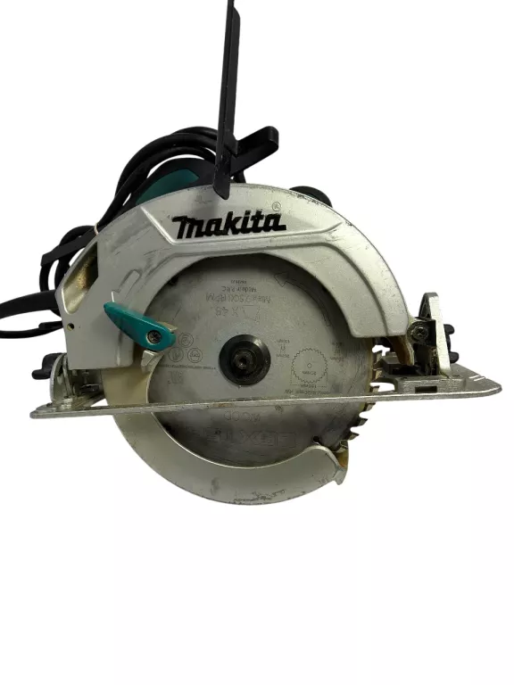 PILARKA MAKITA HS7601