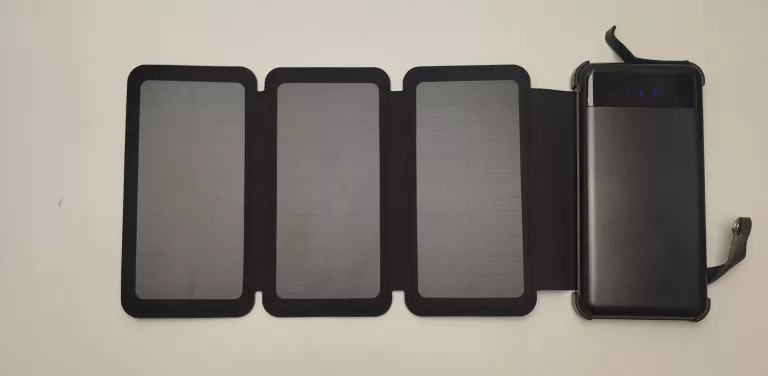 POWERBANK RE-LOAD SOLARNY 10000 MAH CZARNY