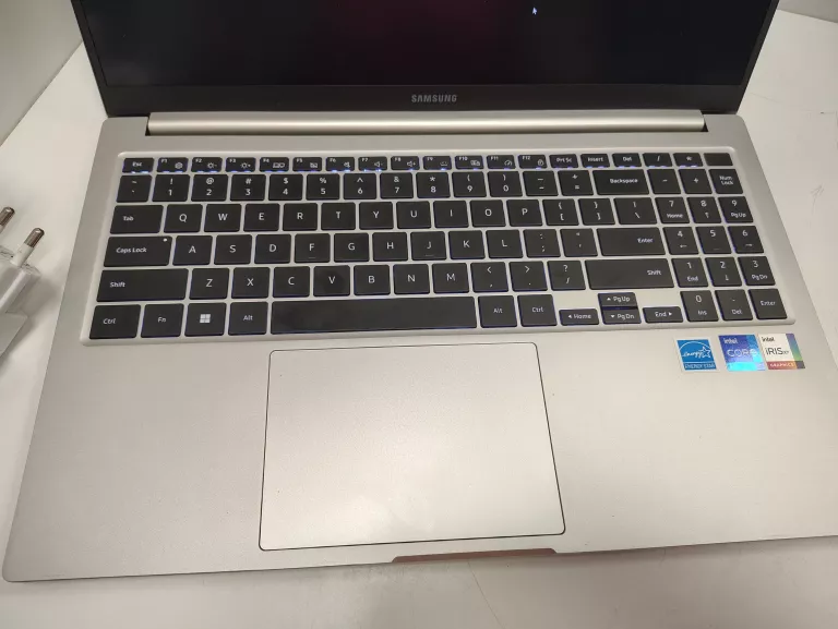 LAPTOP SAMSUNG 750XFG+ZAS 1.8TB/16GB/WIN11/I7-1355U
