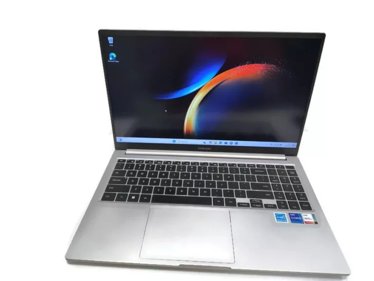 LAPTOP SAMSUNG 750XFG+ZAS 1.8TB/16GB/WIN11/I7-1355U