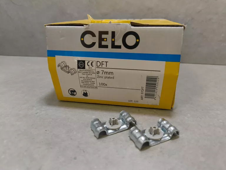 UCHWYT PODWÓJNY CELO DFT 7MM 100SZT