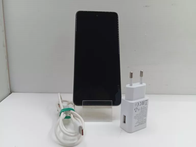 TELEFON   INFINIX SMART 8