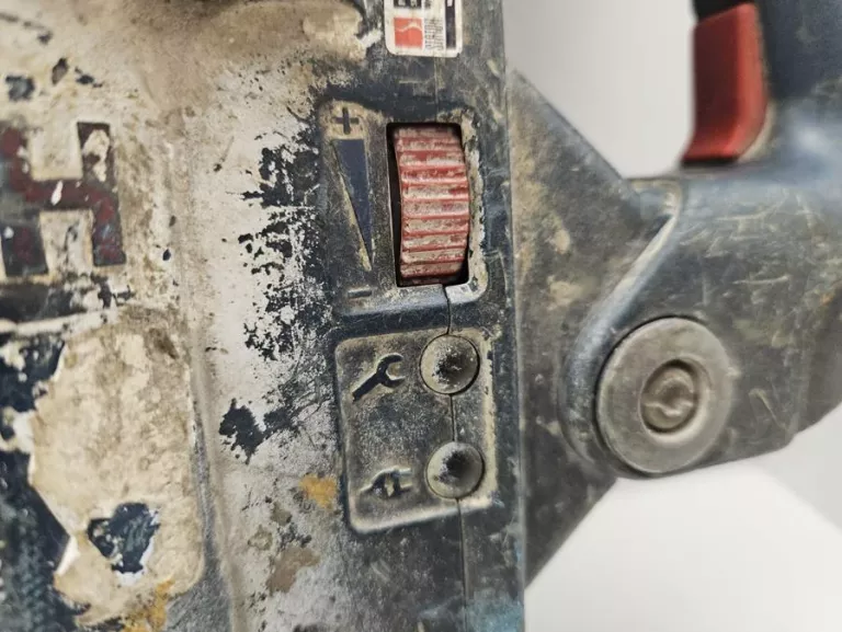 MŁOT SDS MAX BOSCH GBH 5-40 DE